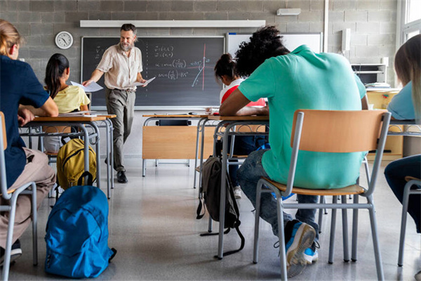 什么叫专业学位硕士研究生_什么是专业学位硕士